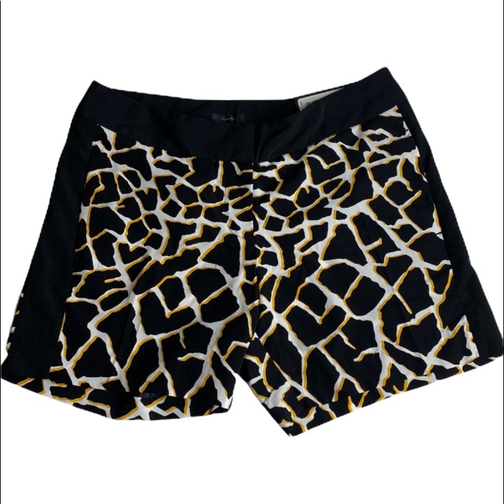 WORTHINGTON GIRAFFE PRINT SHORTS NWT